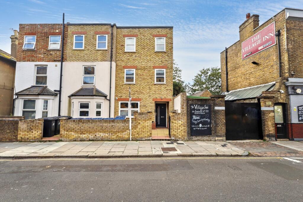 Flat 4, 68 Boston Road, Hanwell, London, W7 2ET