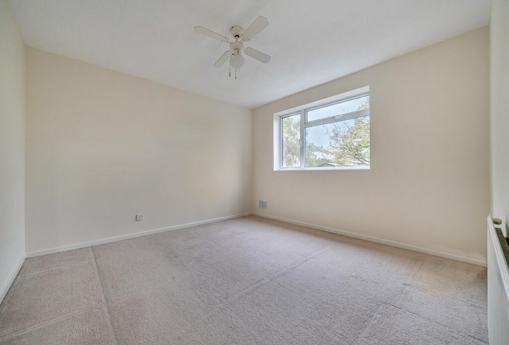 1374642-11-690a29...