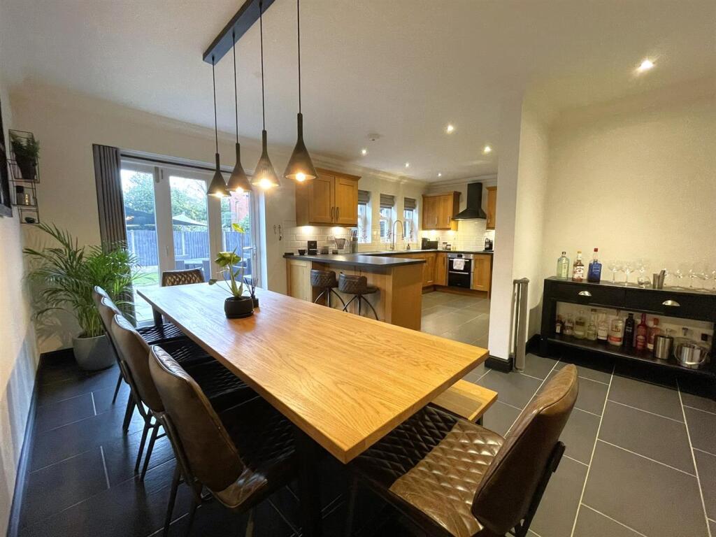 kitchen.JPEG