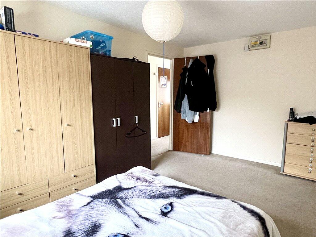Bed 1