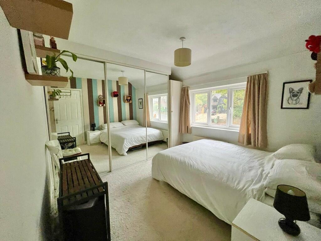 IMG-20241015-WA01...