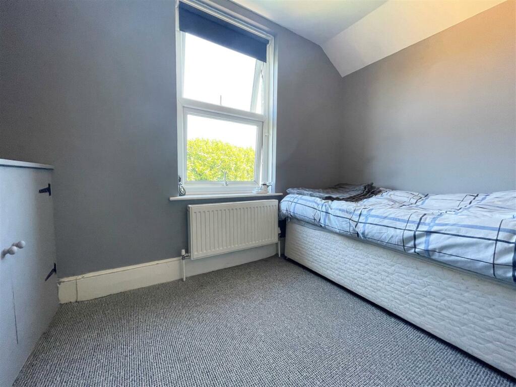 Bedroom 3.jpg