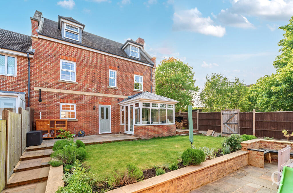 23785434-8de1-48d...