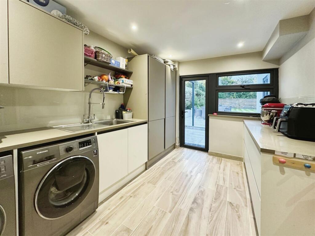 11a8605d-image00001 20 282 29.jpeg