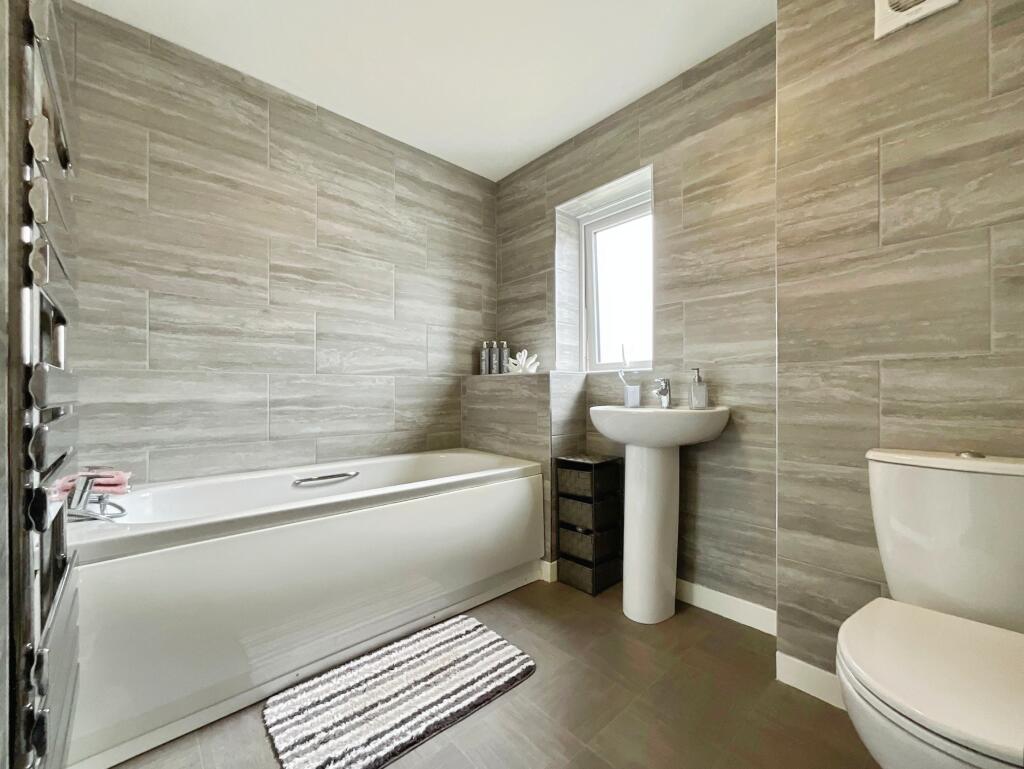 6ddf7bb6-F-460C-A199-1431A3C01542-2333-0000012896154A2F