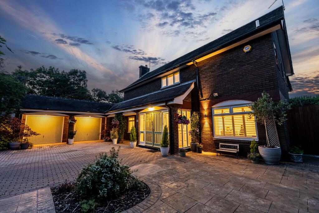 Quintessentially Bowdon, Green Courts Family Home  Location