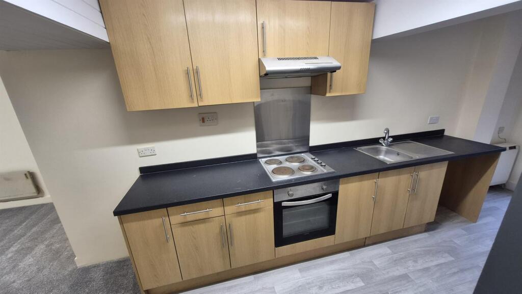1-17DS Kitchen 1.jpeg