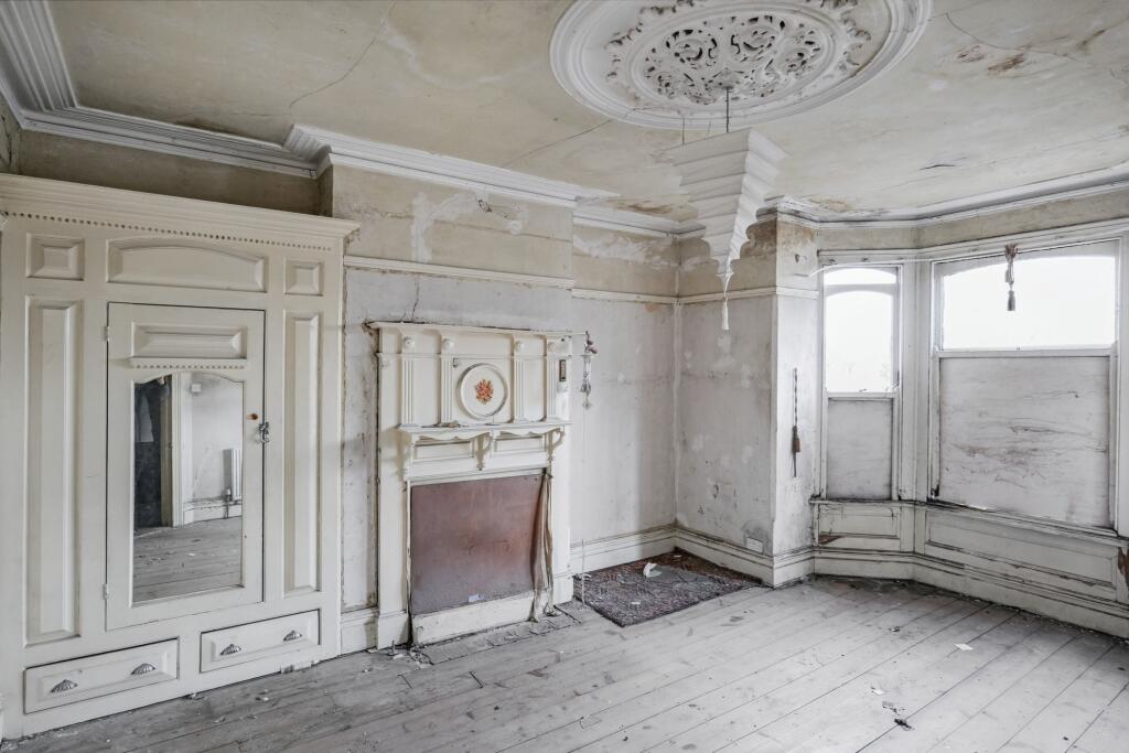 7 Stubbington Avenue, Portsmouth, PO2 0HS