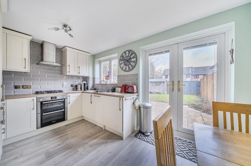 1389302-8-6940279...