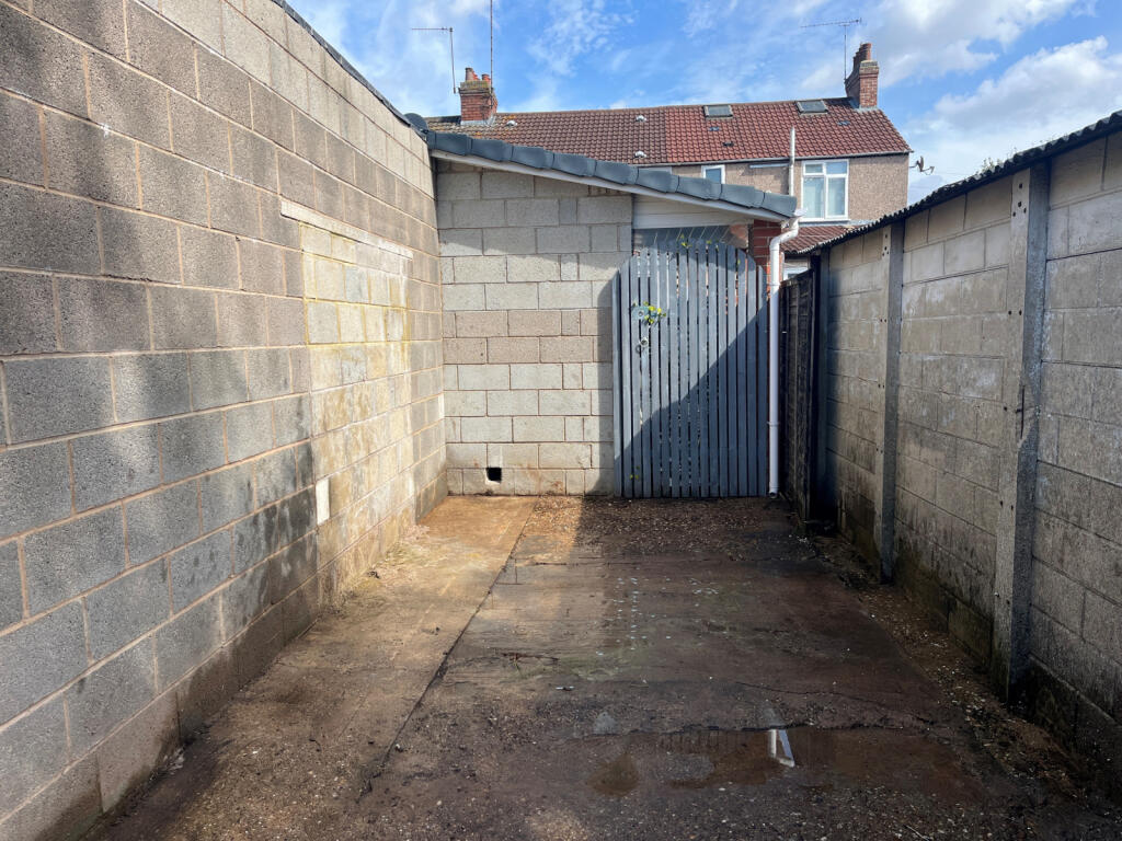 parking to rear