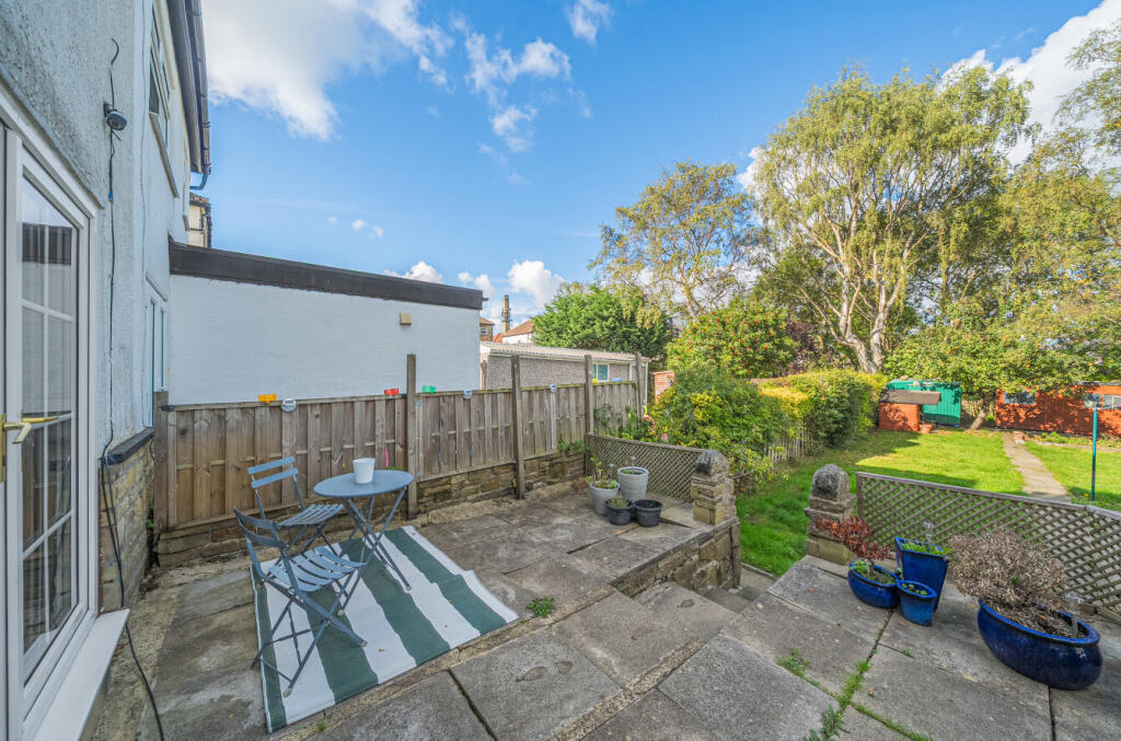 1356302-21-68d2a8...