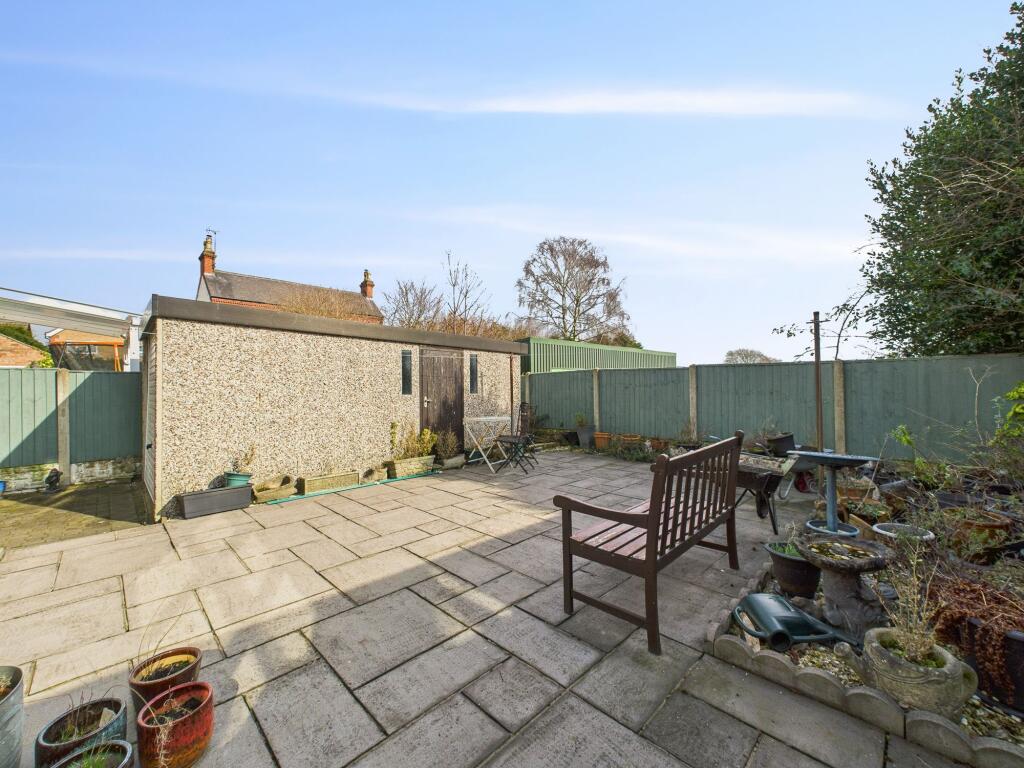 Rear Courtyard Garden