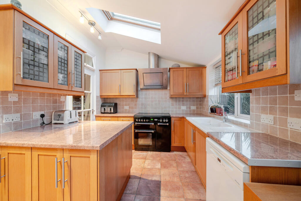 1369149-17-68eff0...