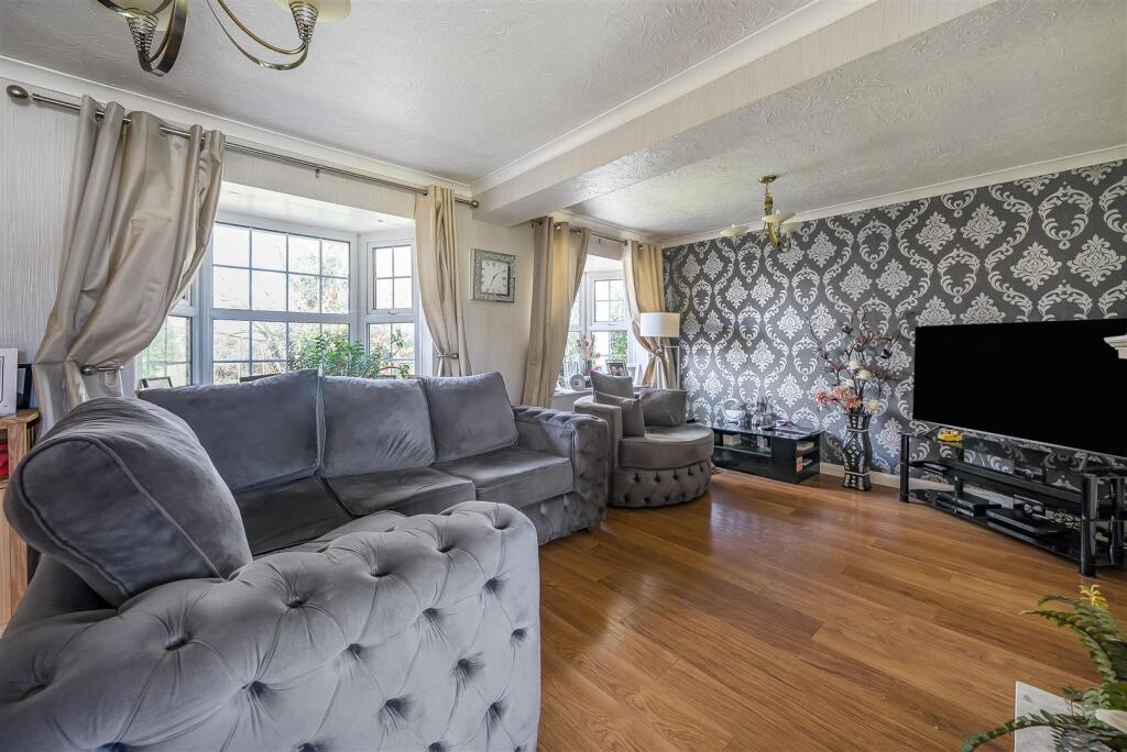 147 Pallet Drive, Nuneaton