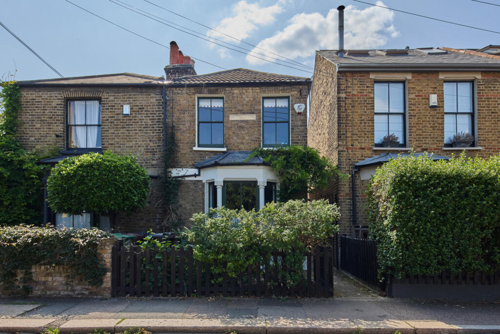 292929 - Juliet-Murphy-Photography-Aubrey-Road-...