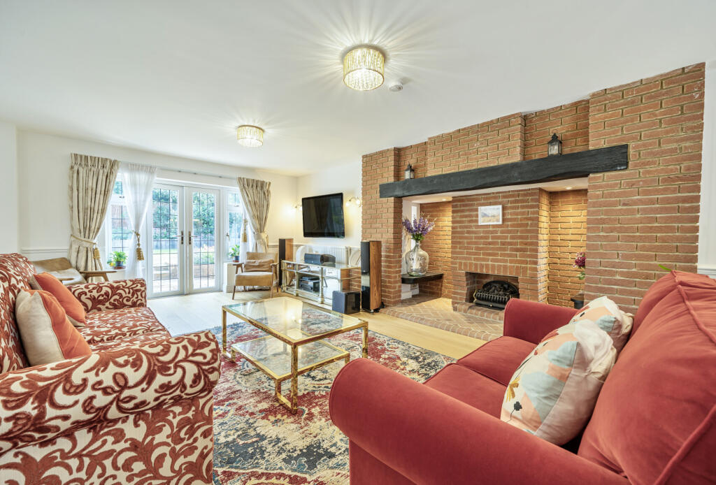 1316922-33-685daf...