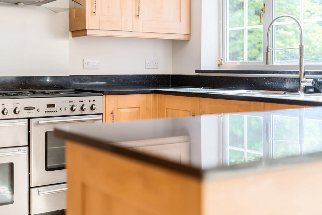 4-681c8a7df2f59-1...