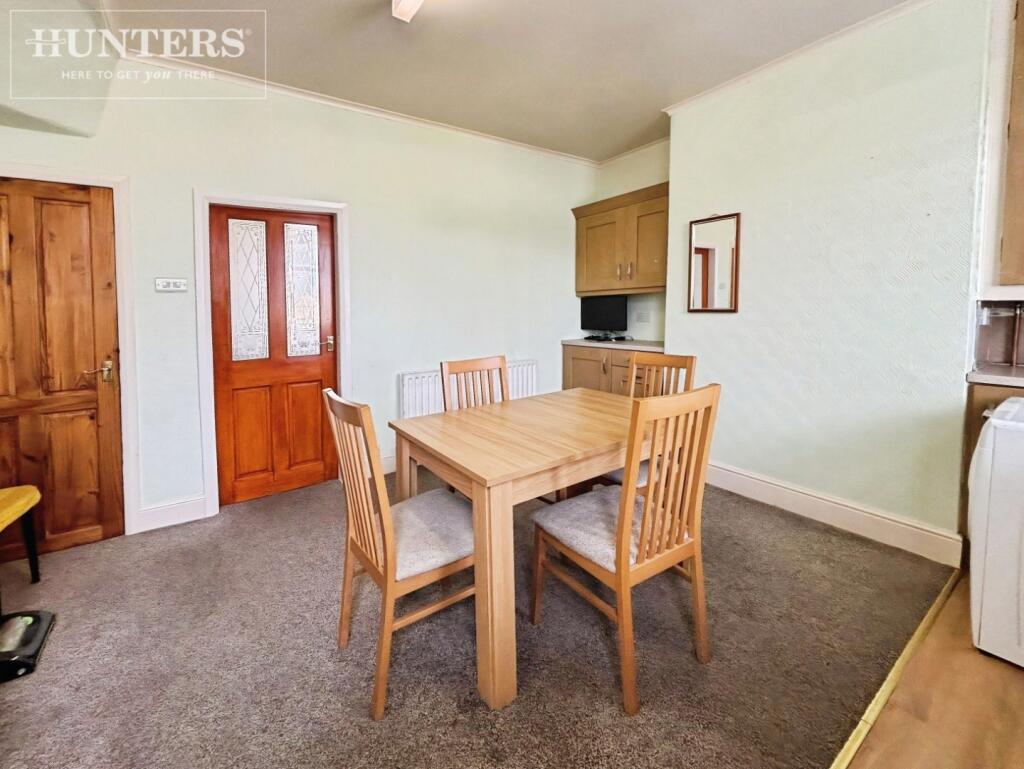 pbox-dining_room-337579.jpeg