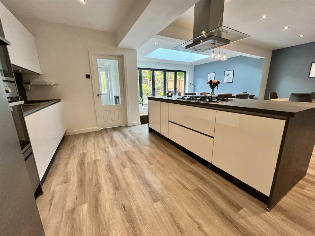 Open Plan Kitchen, Dining &amp; Sitting Room