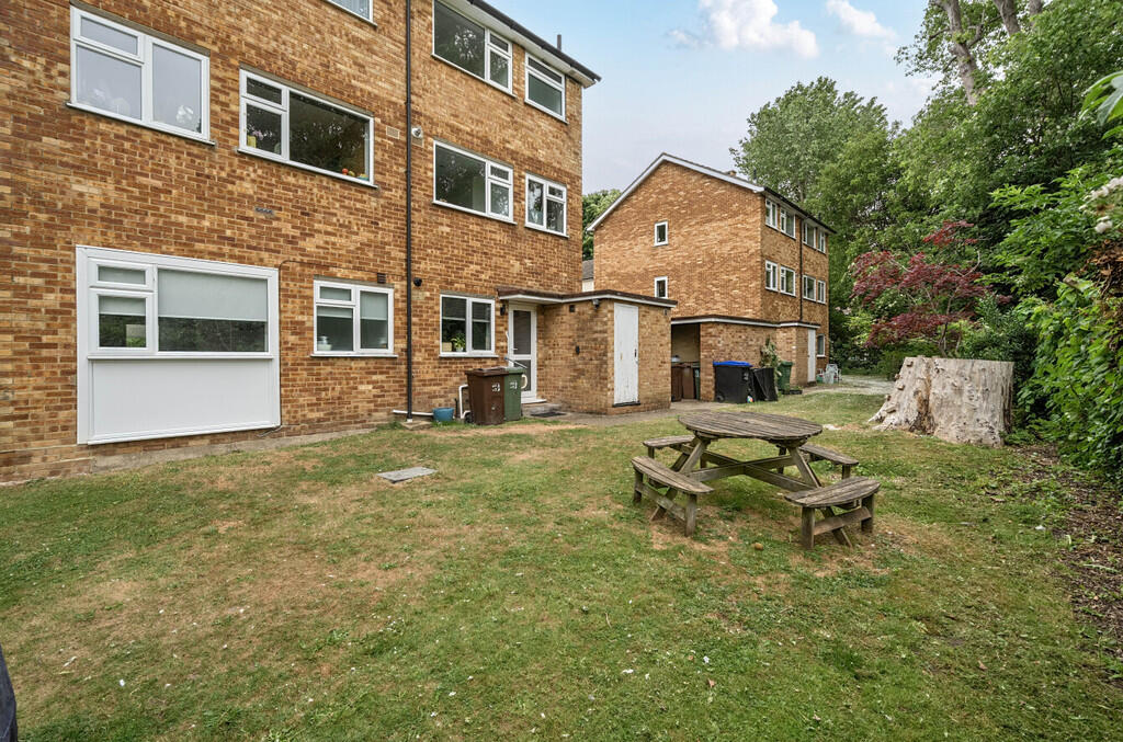 1299094-3-68357cc...