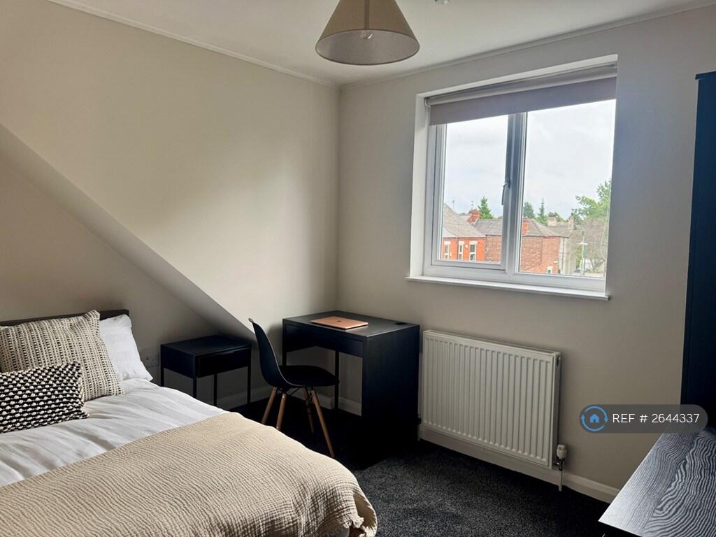 Bedroom 5