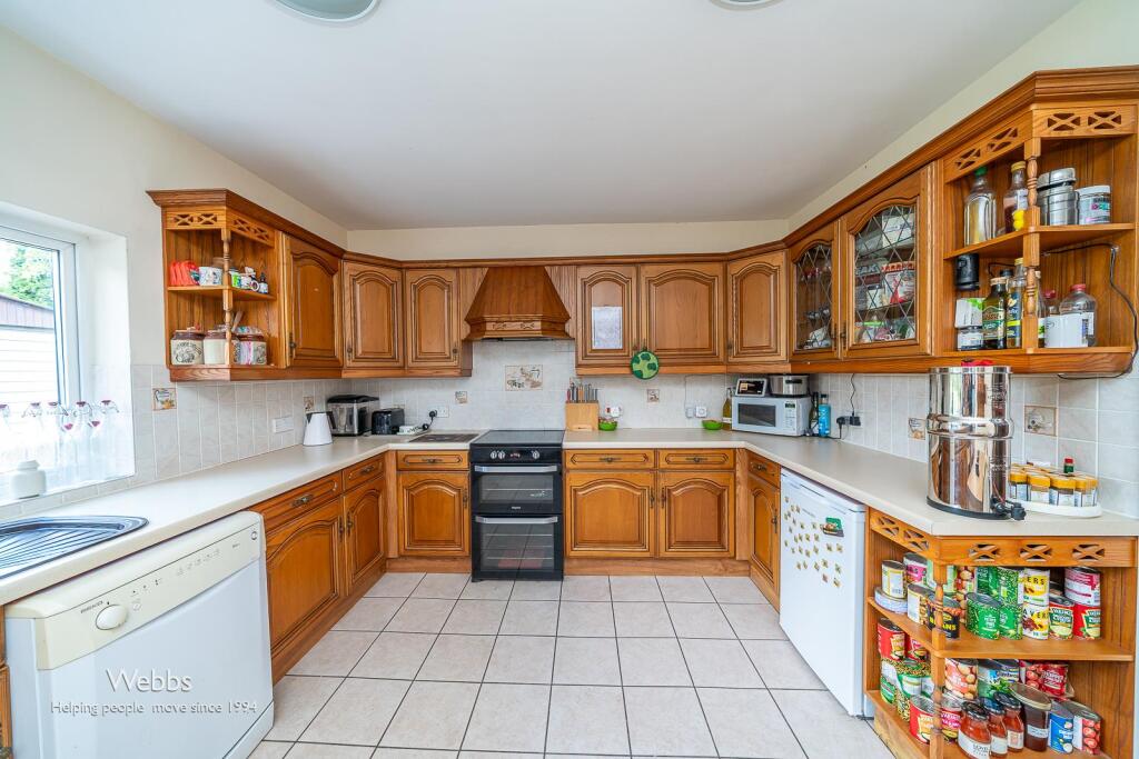 © Webbs Estate Agents © (103 of 128).jpg