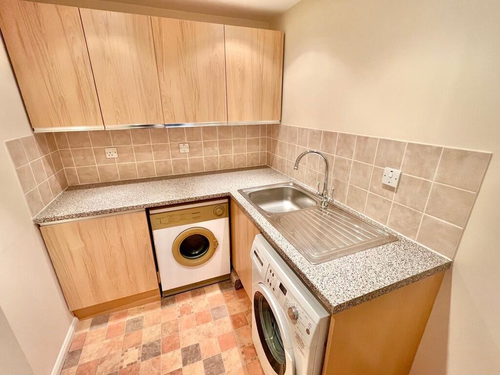 IMG-20250318-WA00...