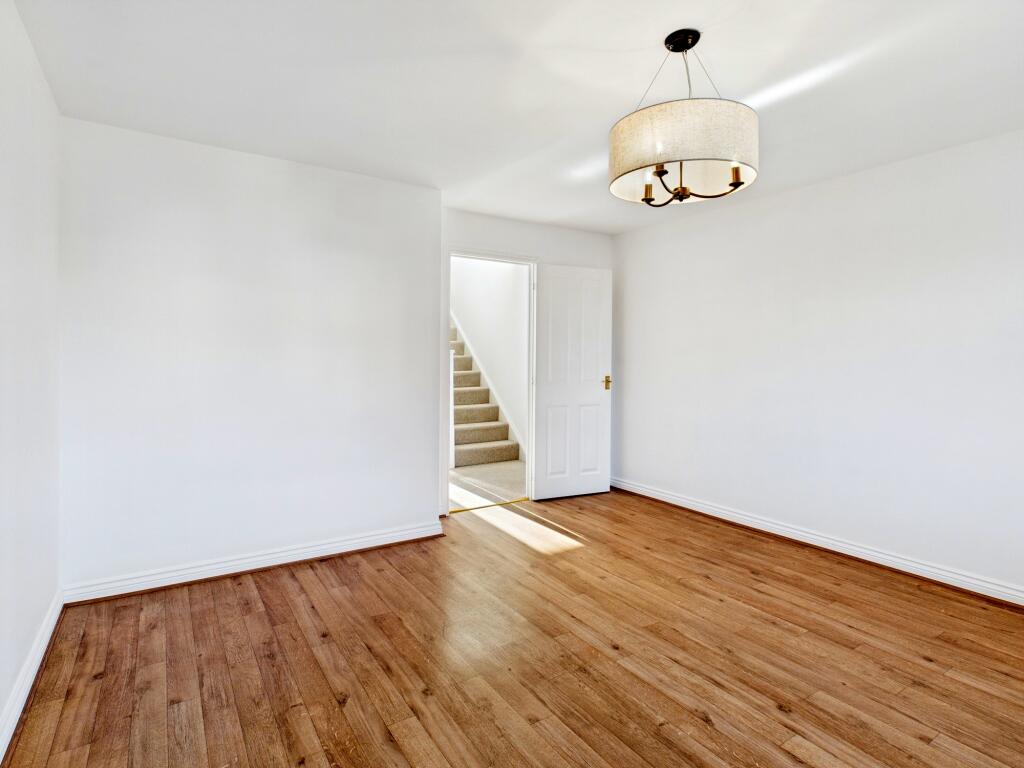 CAM05192G0-PR0030-STILL014