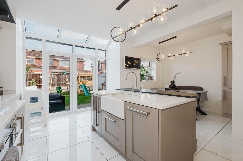 Romley Road, Davyhulme, Manchester, M41