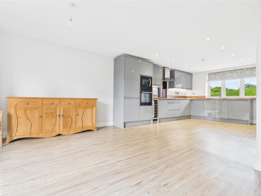 Open Plan Dining Kitchen