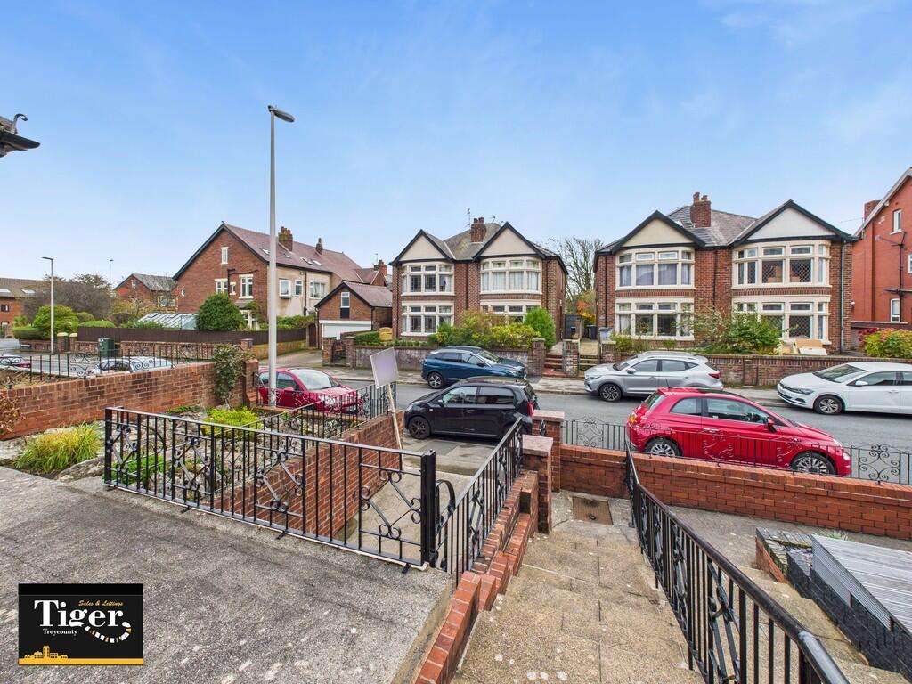 CAM03440G0-PR0446...