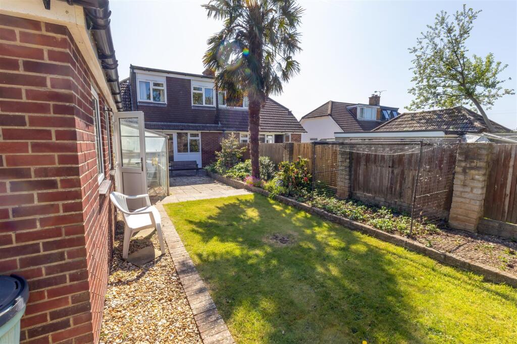 75 Cottes Way-09-standard.jpg