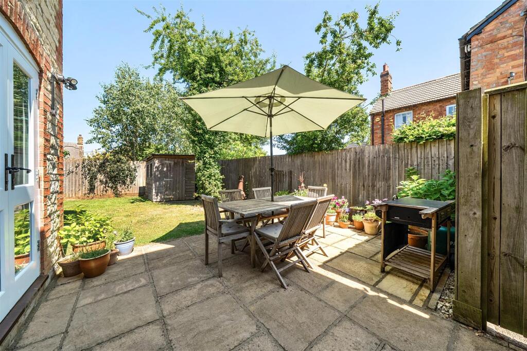 26 Wappenham Road, Abthorpe