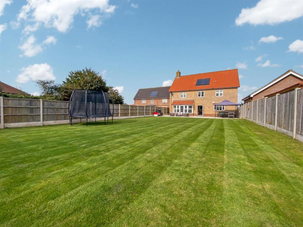 garden and rear aspect