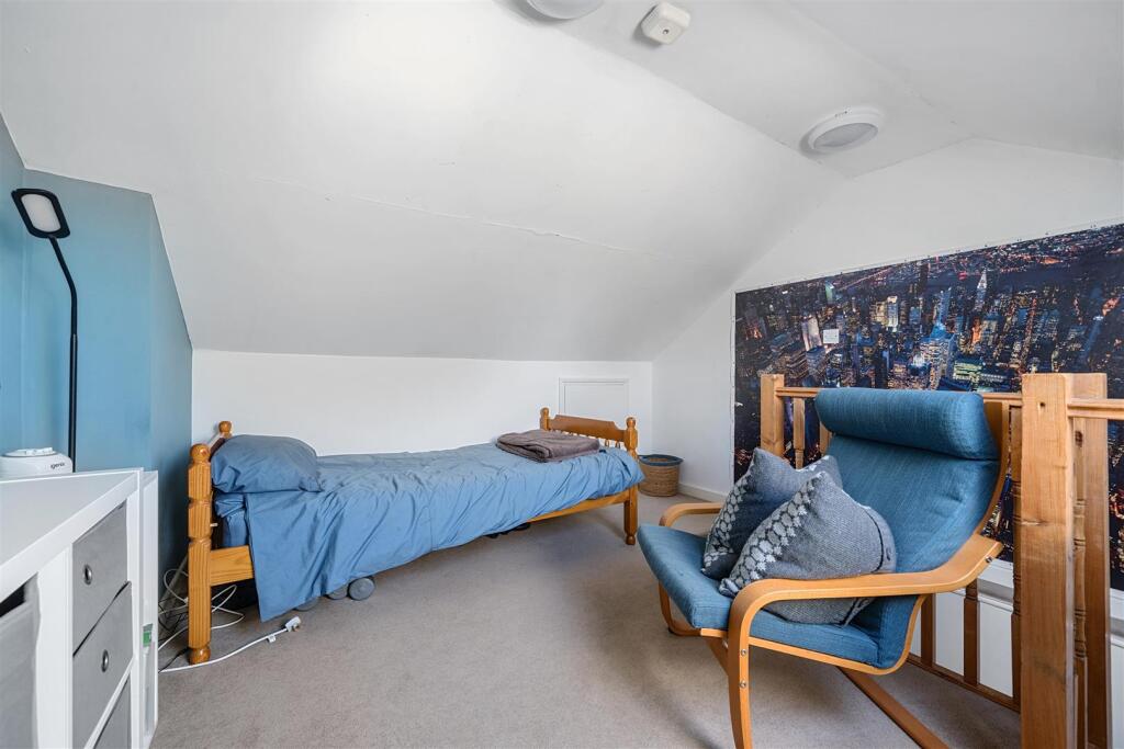 1289809-7-6824800661eeb-ARW1289809-7-6824800661eeb