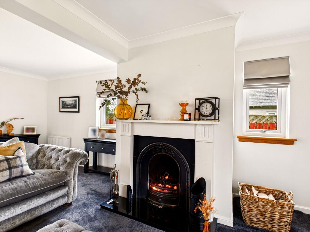 Formal Lounge