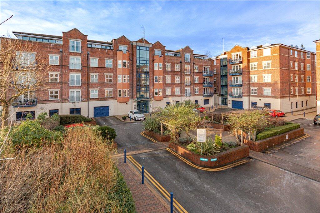 Carisbrooke Road, Leeds, West Yorkshire, LS16