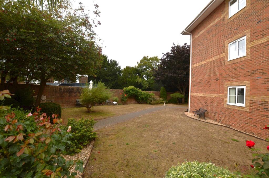 Communal Grounds