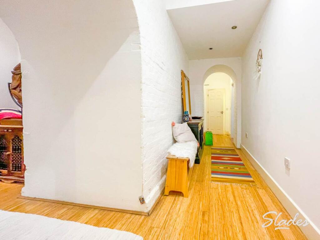 9 water hallway main