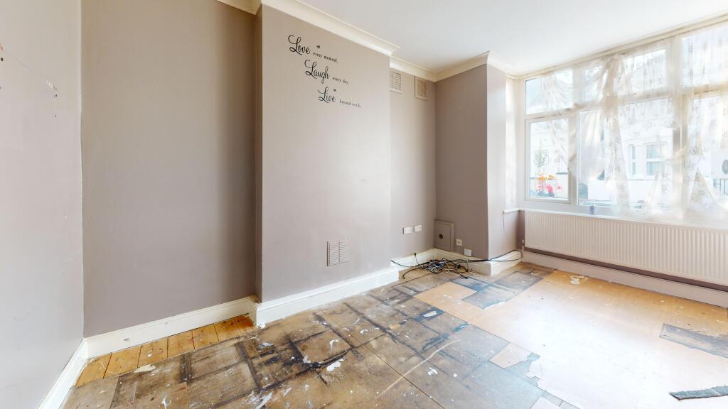 Flat 1, 75 Regina Road, Southall, UB2 5PW