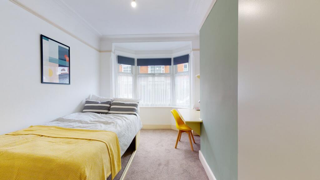 Thurlow-Road-1024202