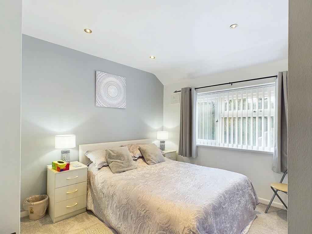 CAM03582G0-PR0049...