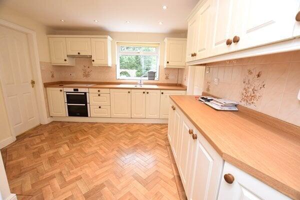 breakfast/kitchen