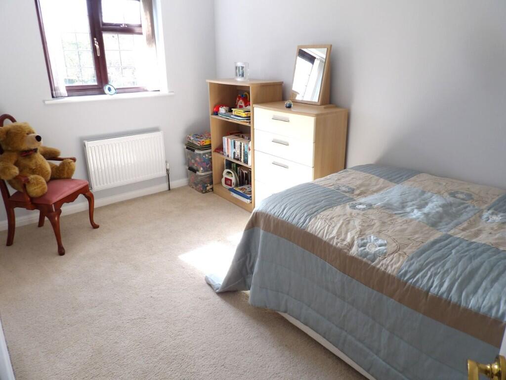 BEDROOM 3