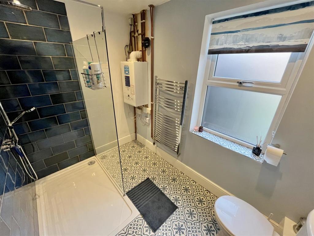 Ground Floor Shower Room.jpg