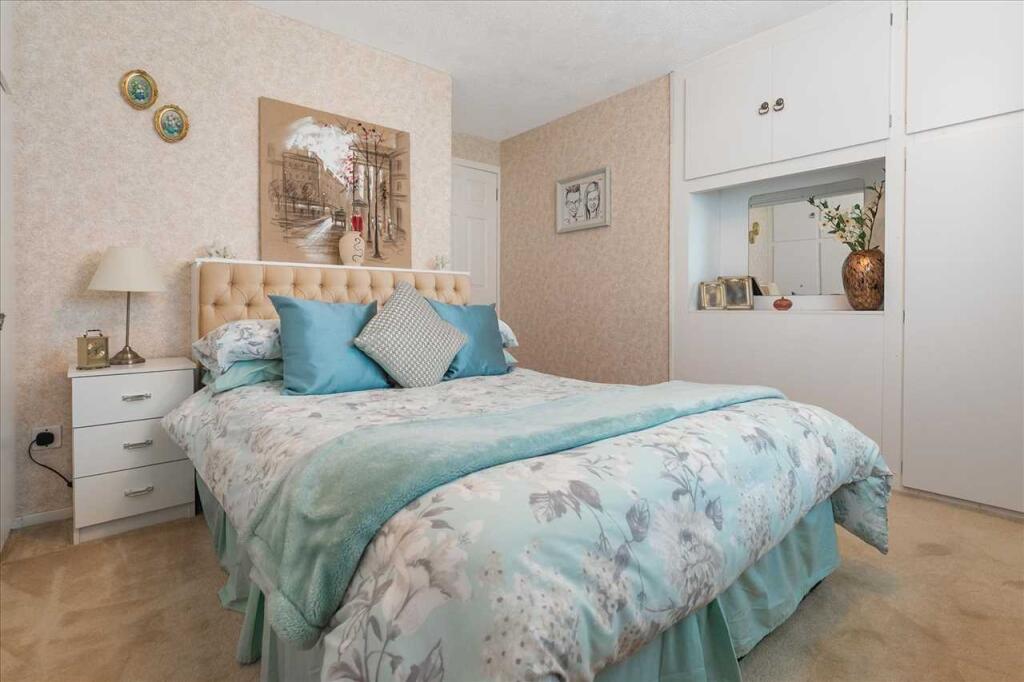 Bedroom One (2)