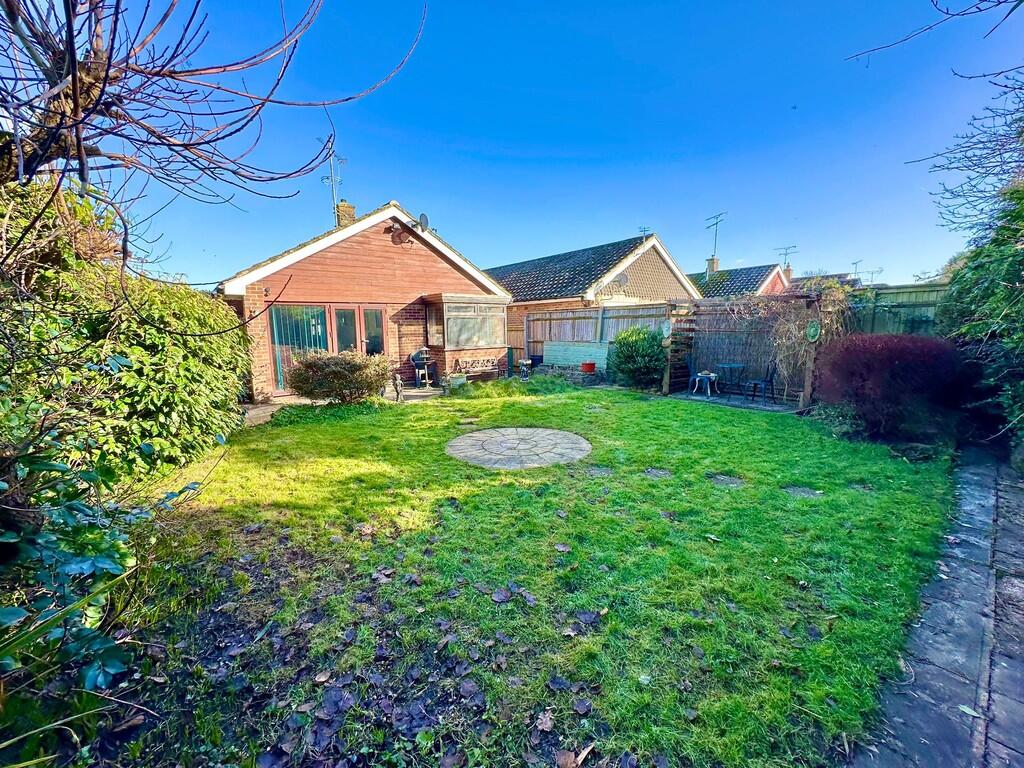 IMG-20250204-WA00...