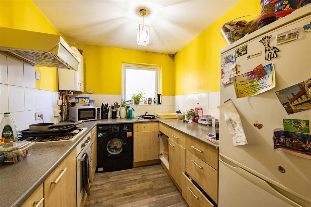 Kitchen Flat 1