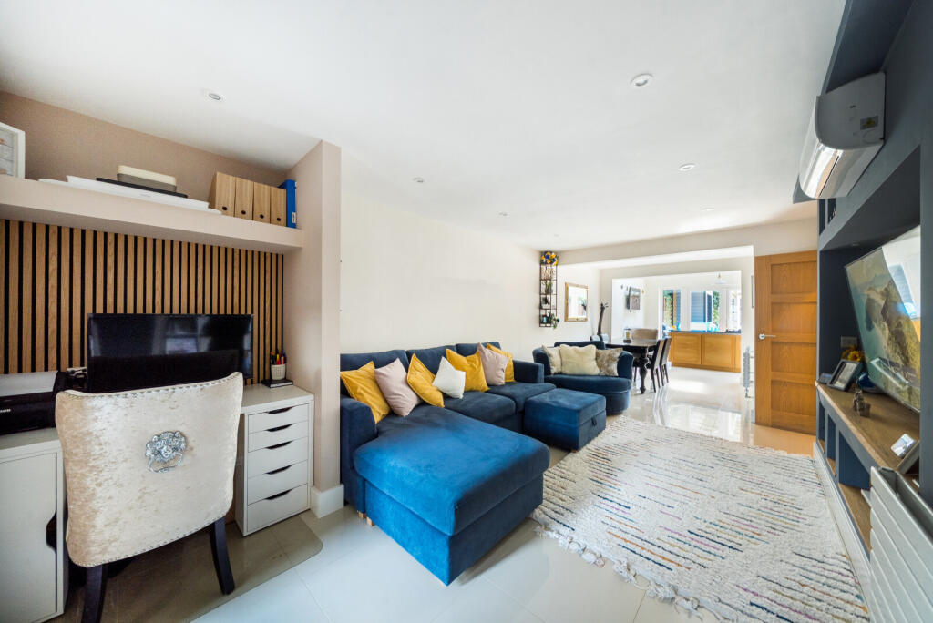 1306879-14-68485b...