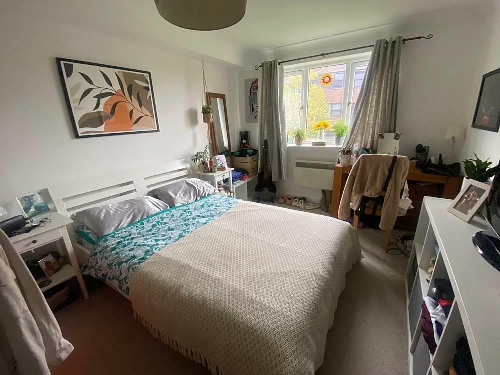 bedroom.jpg